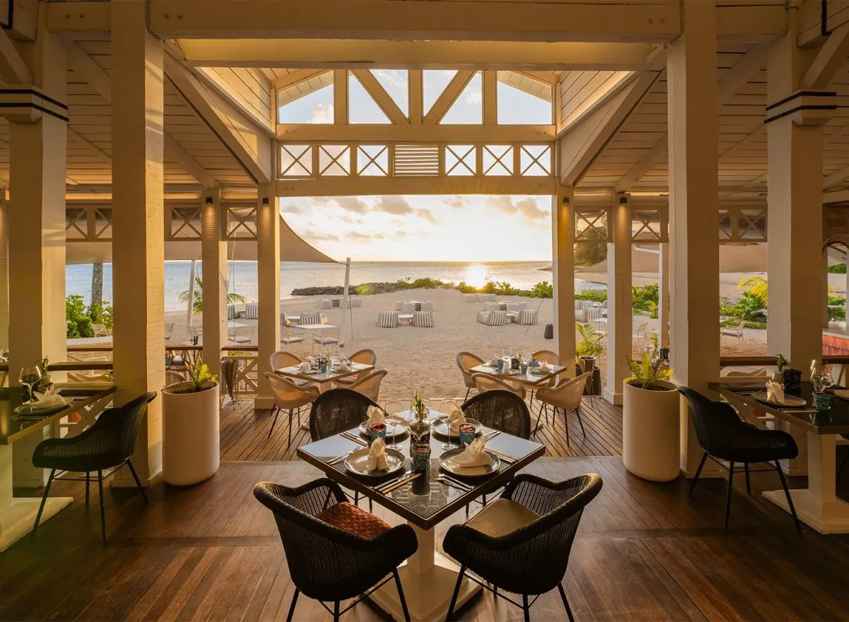 Restaurant mit Blick auf den Strand